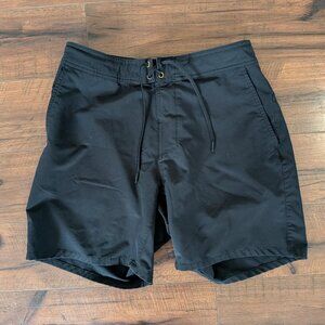 Ten Thousand Foundation Short 7" Linerless in Black
